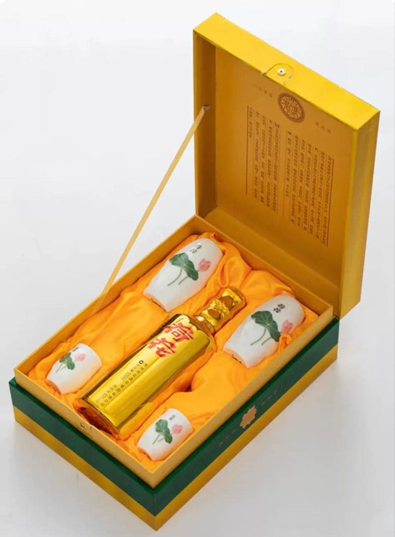 【完全梱包未開封品‼️】中国酒 荷花 白酒 53度 500ml