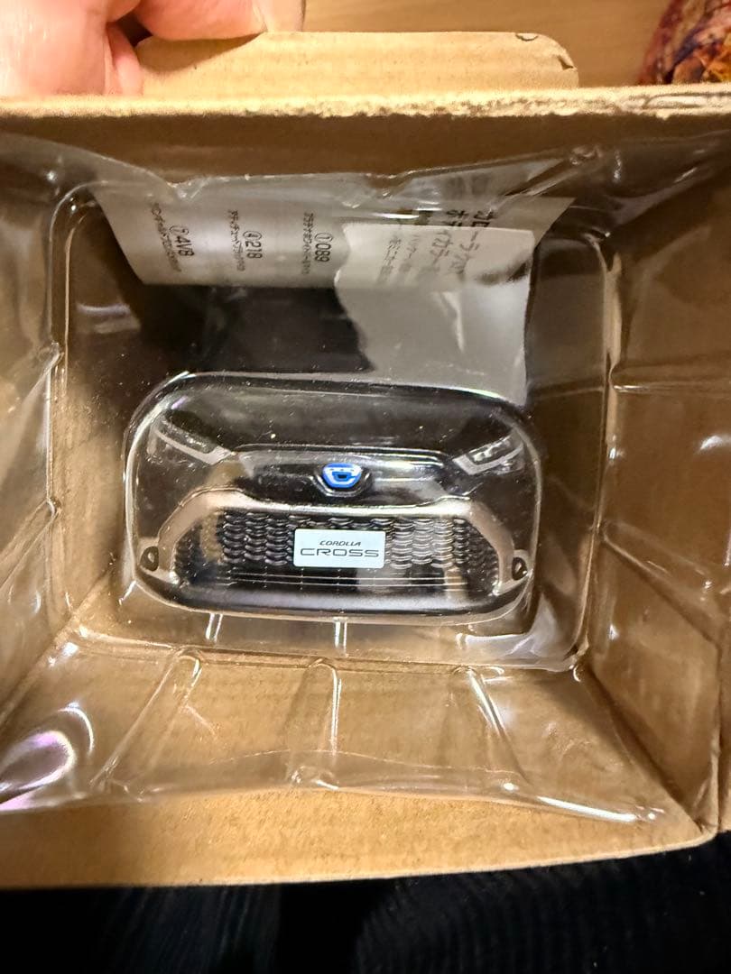 トヨタカラーサンプル　まとめ売り　カローラクロス2台