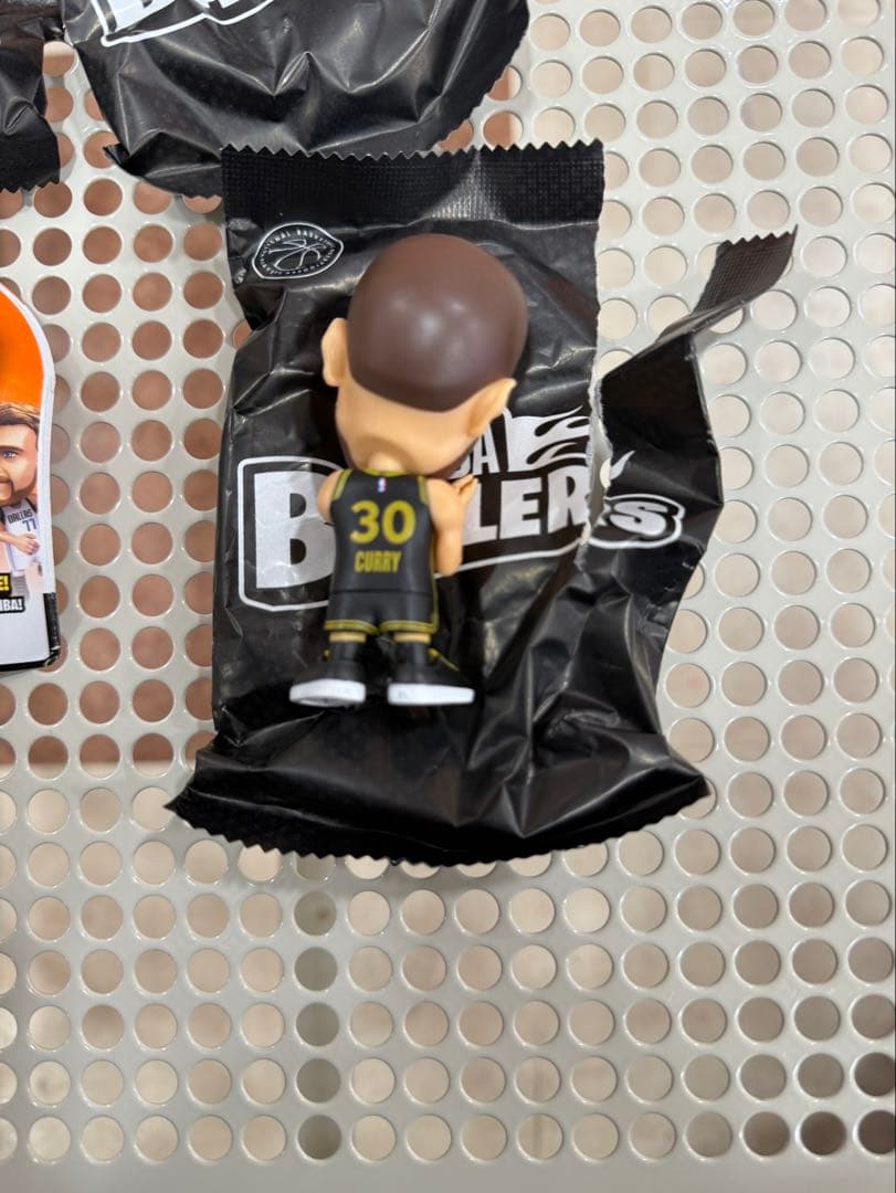 ZURU 5サプライズNBA BALLERS ステフィンカリー 激レア