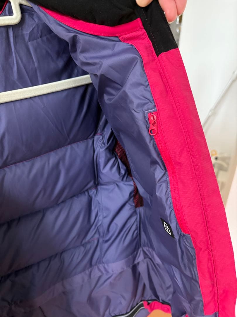 【こふ】Salomon フード付きダウンジャケット