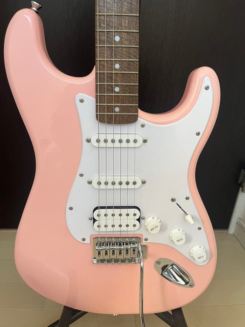Squier by Fender エレキギター Shell Pink