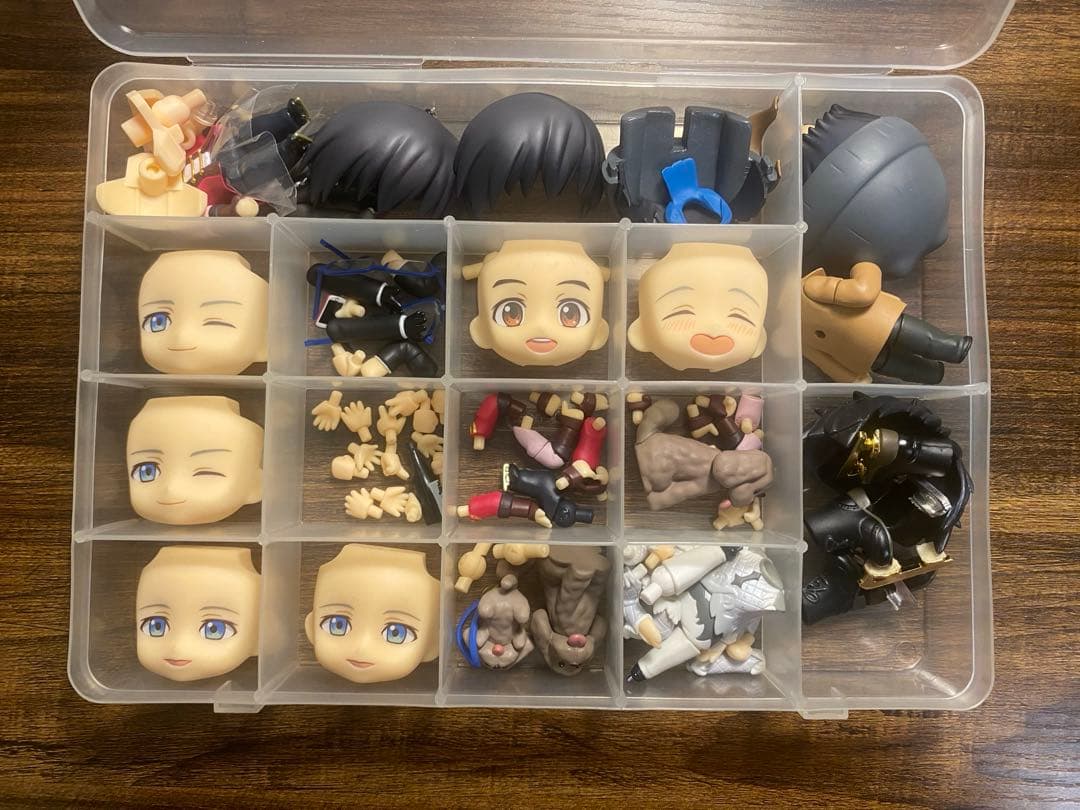 【モモ】激レア！ヴィクトルユーリ勇利ねんどろいど フィギュア