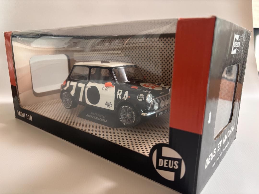 まうそ様・DEUS デウス x マット・ウィリー ソリド 1/18 モデル