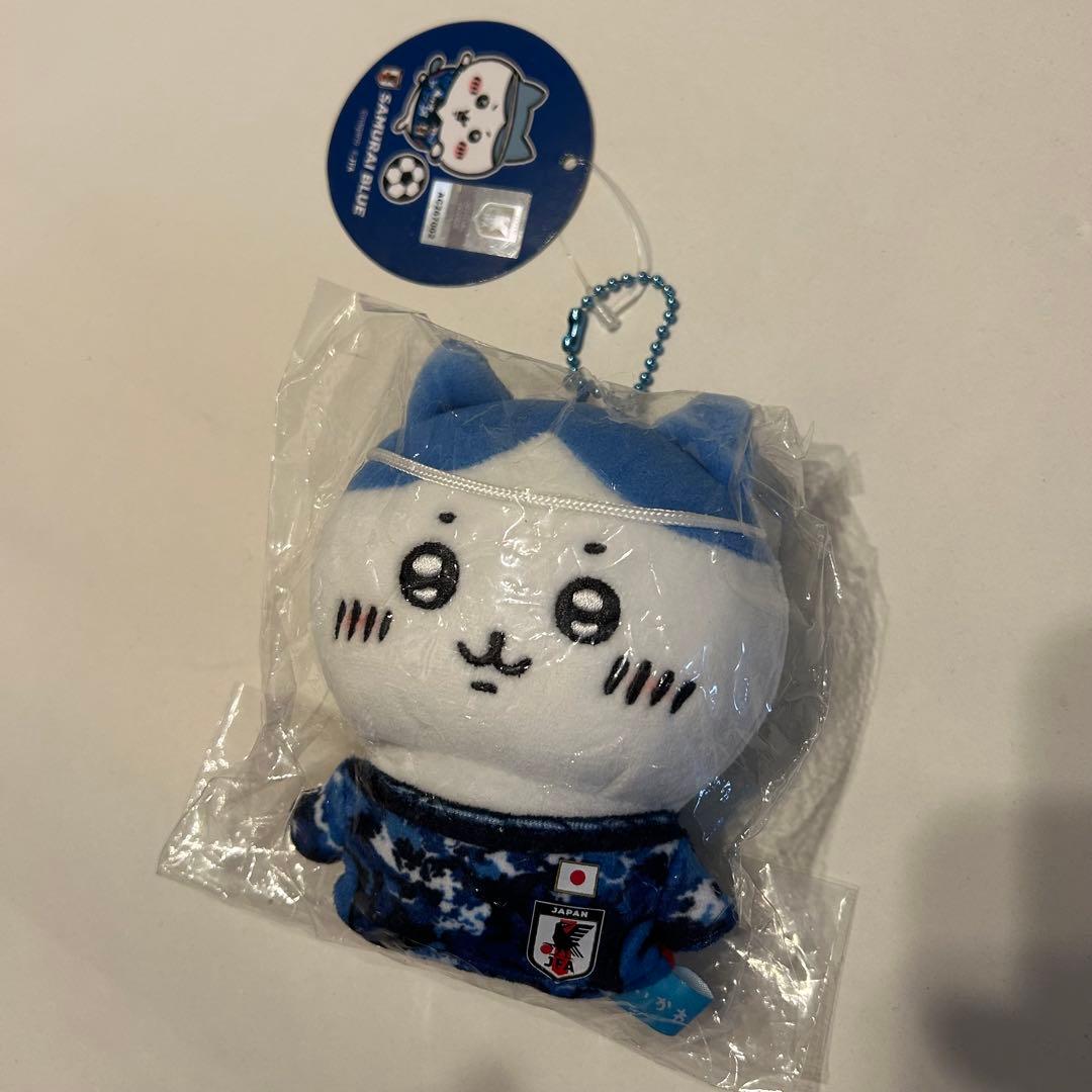 ちいかわ　ハチワレ　サッカー日本代表 マスコット　ぬいぐるみ