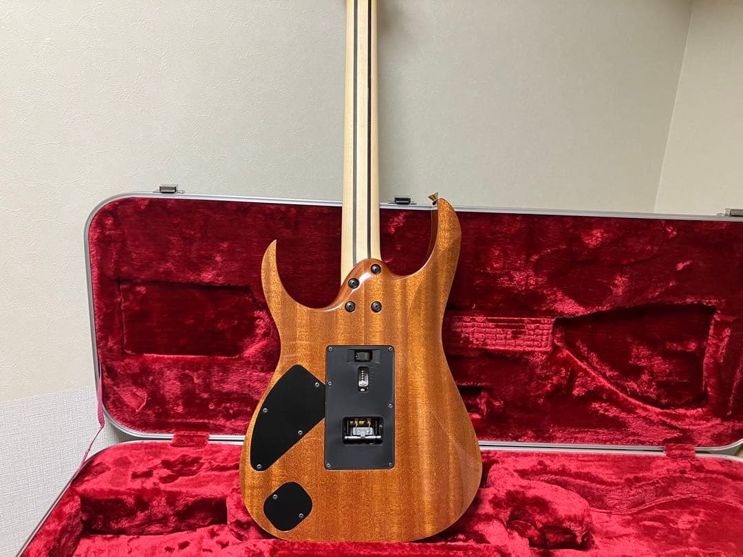 新品 Ibanez j-custom RG8570ZQM-NTエレキギター
