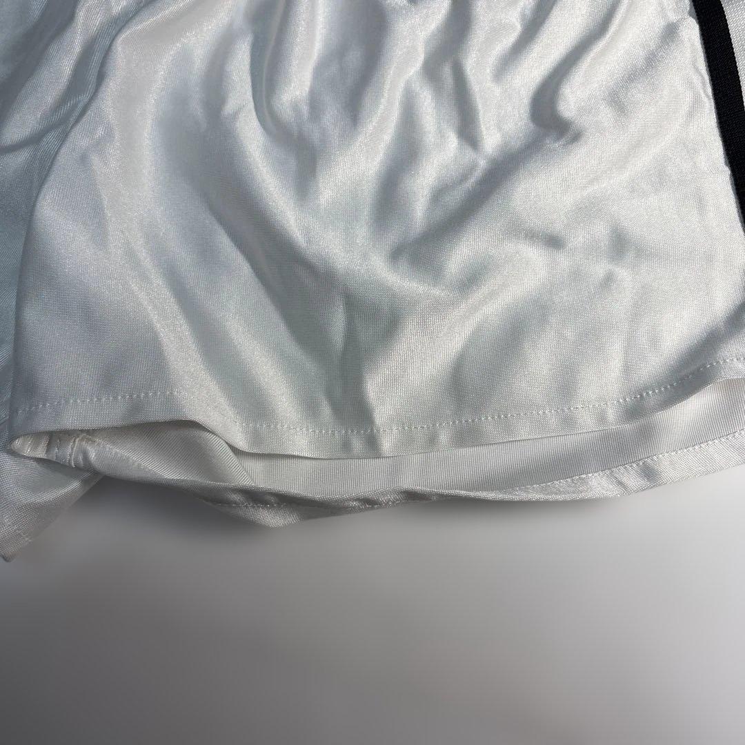 【極美品/希少】デサント製 adidas 光沢ショートパンツ TAD-50B L