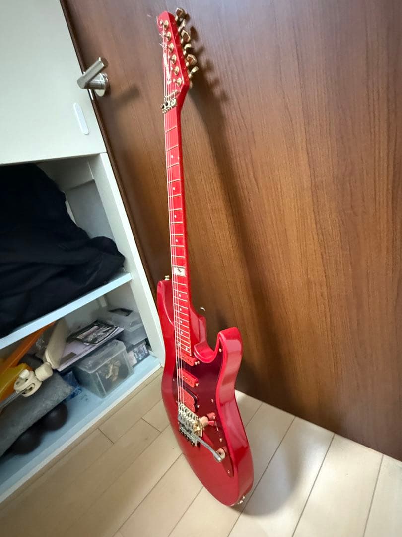 L'Arc〜en〜Ciel kenモデルギター