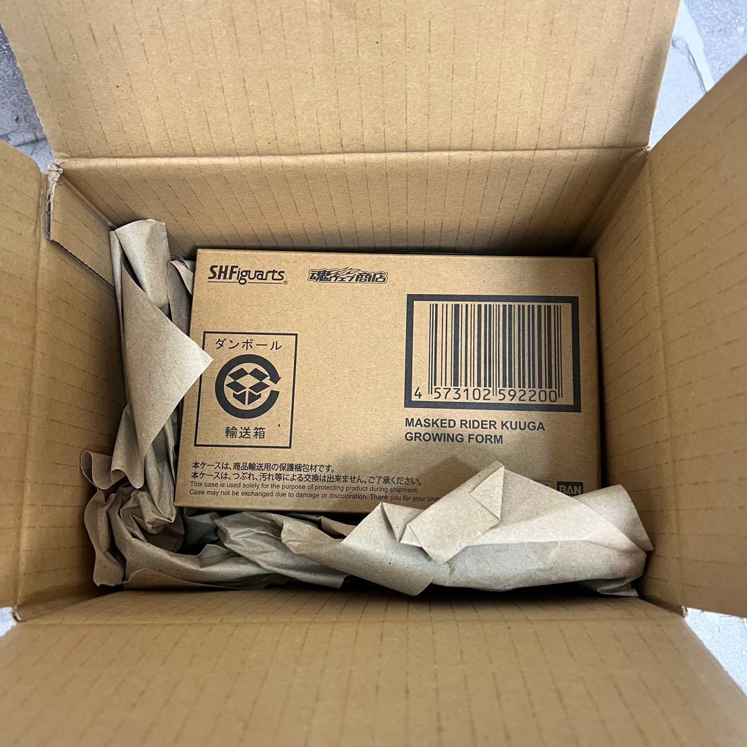 S.H.Figuarts(真骨彫製法) 仮面ライダークウガ グローイングフォーム