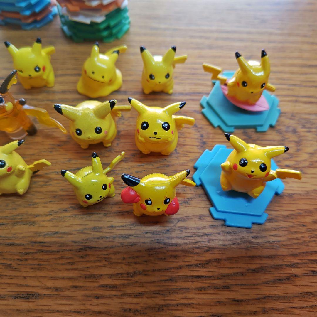 当時品　ガチャポン　ピカチュウ フィギュア 20体セット