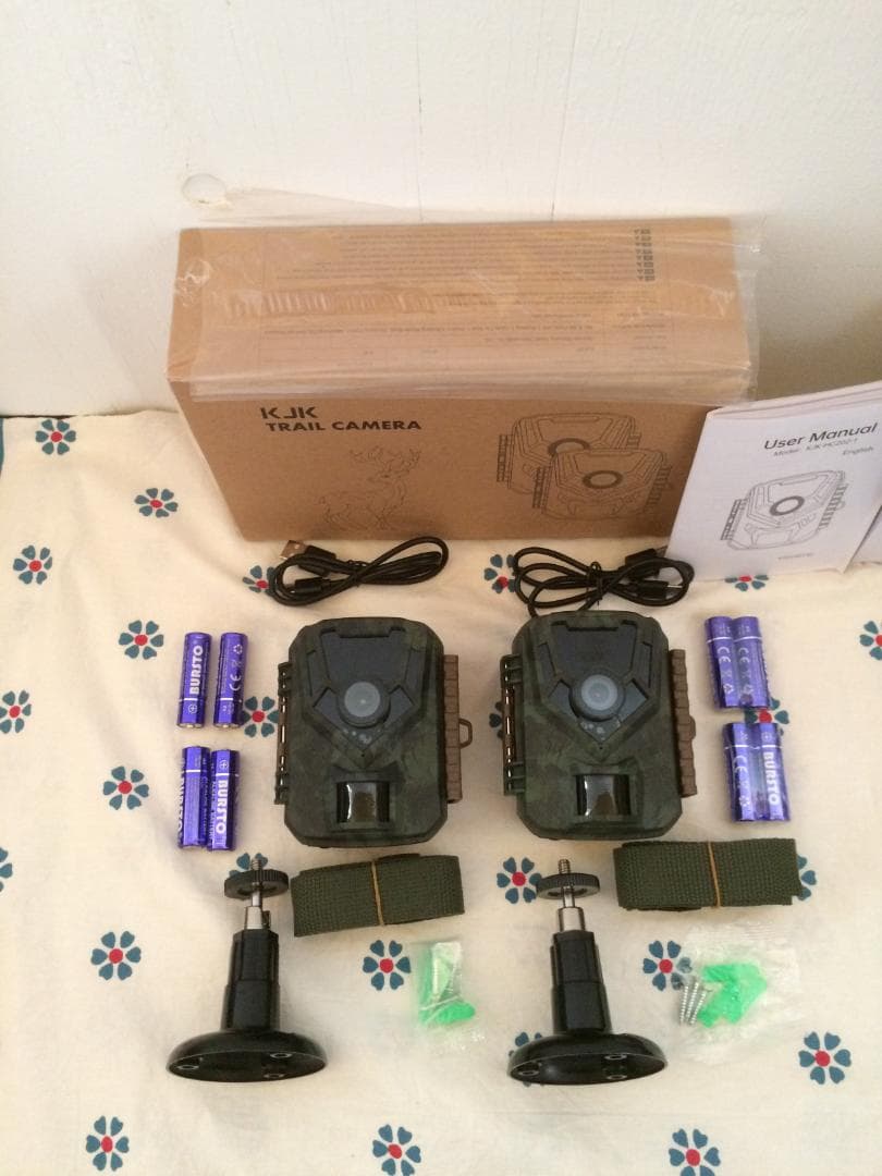 KJK トレイルカメラ 4台セット(2台×２)　32GB メモリーカード付●昼夜