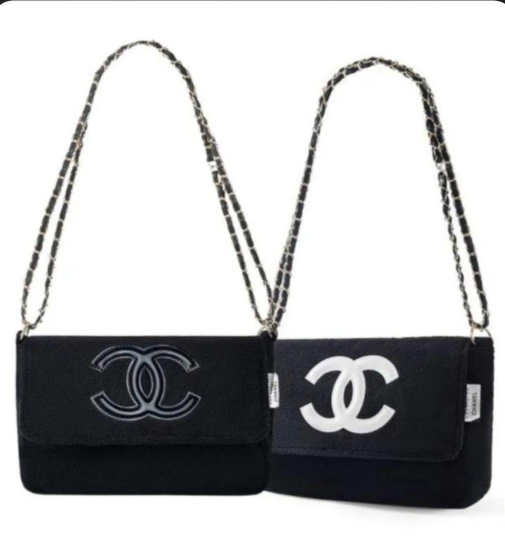 CHANEL ノベルティ 黒 ショルダーバッグ ホワイトロゴ付き