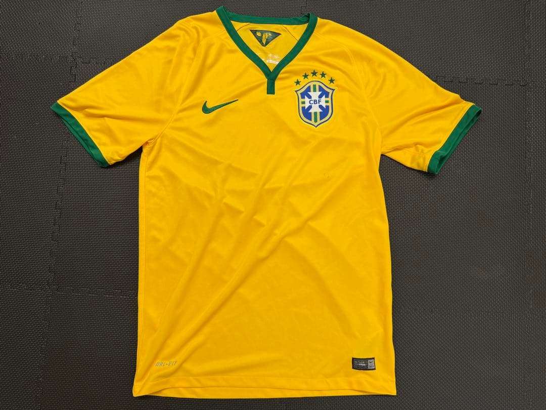 Nike2014年ブラジル代表 オーセンティックユニフォーム　Sサイズ
