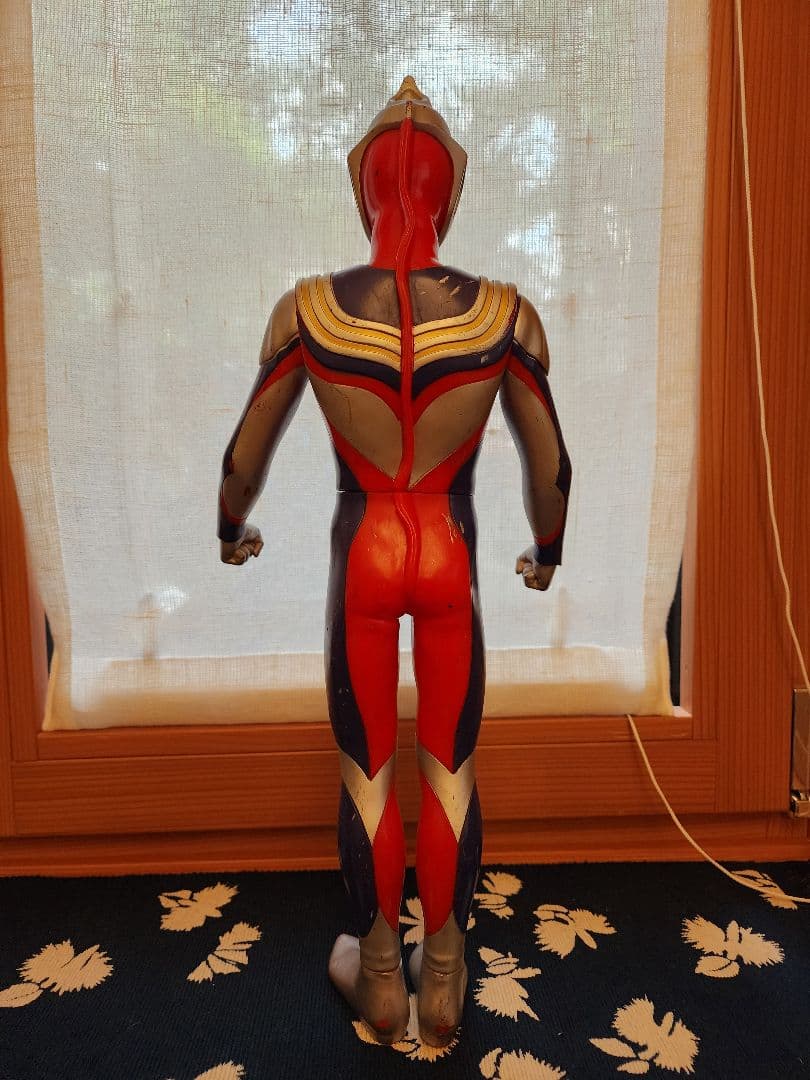 ウルトラマンティガ&ダイナ　メガソフビ　バンダイ　京本コレクション