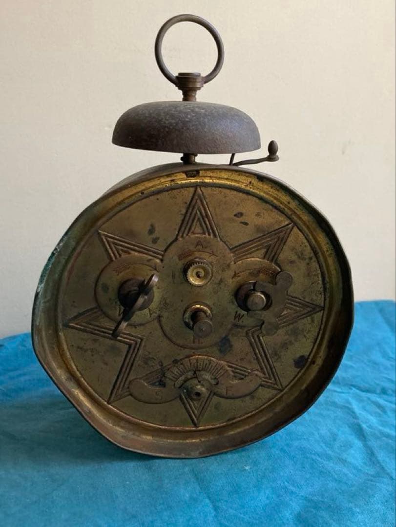 アンティーク　へそ目型目覚まし時計　置時計　ユンハンス/JUNGHANS ドイツ