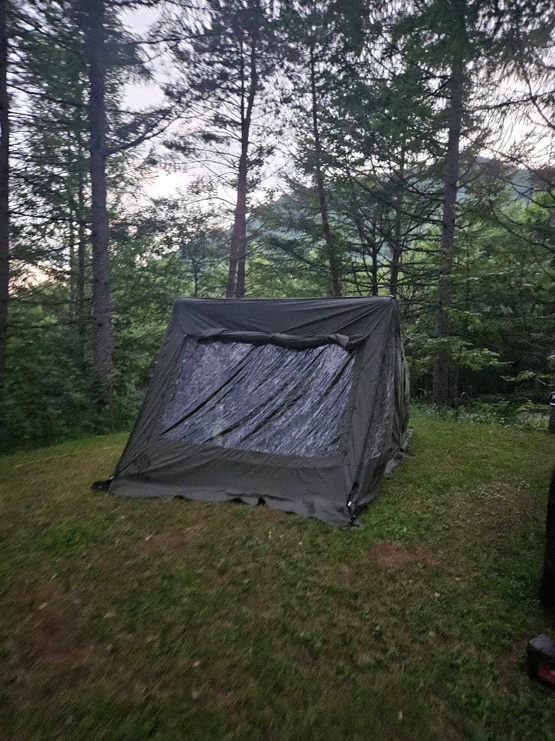 banker air tent 　BONFLAG Air Bedもお付けします。