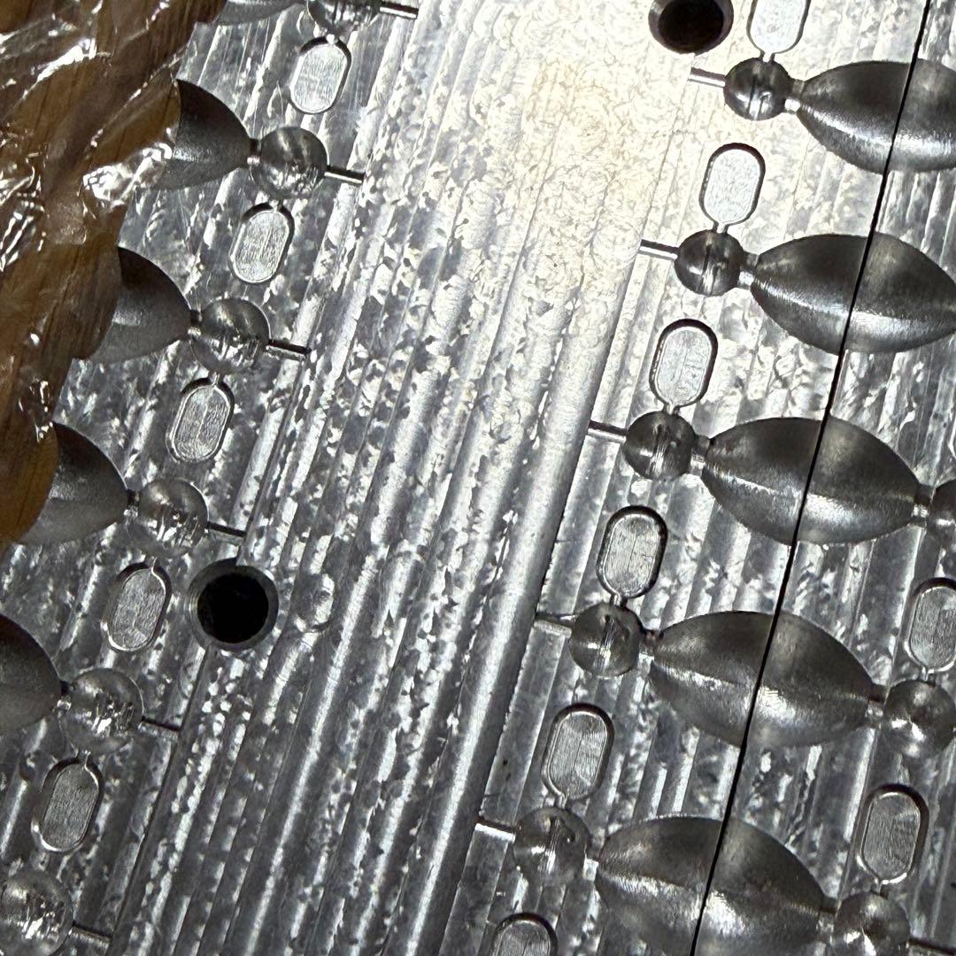 ジグヘッドモールド1 1g, 2g