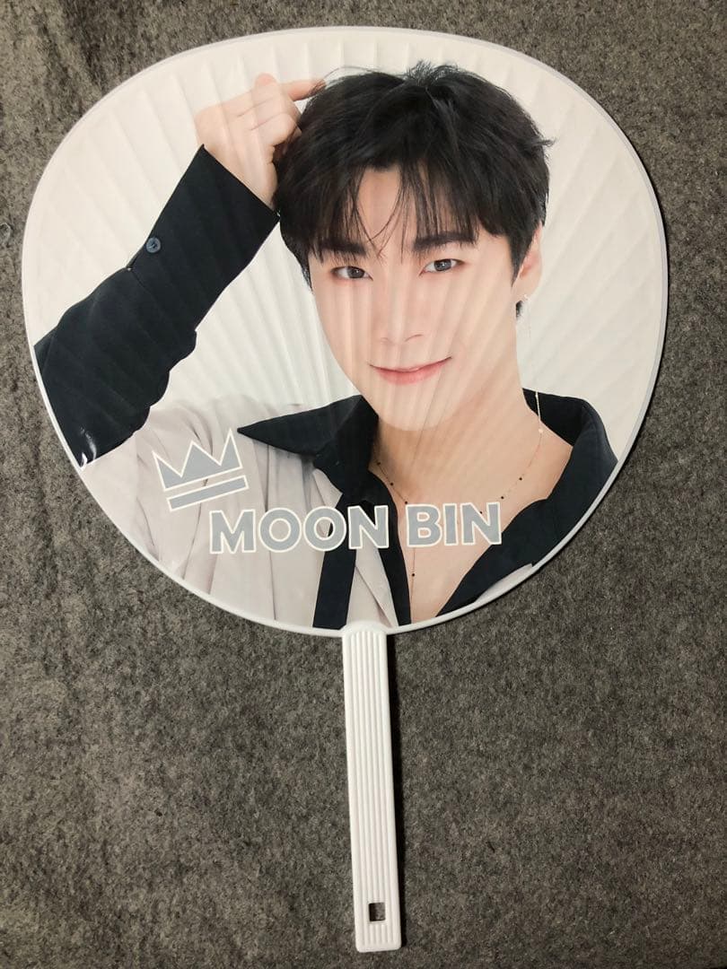 MOON BIN MAGAZINE 2022 写真集　未開封