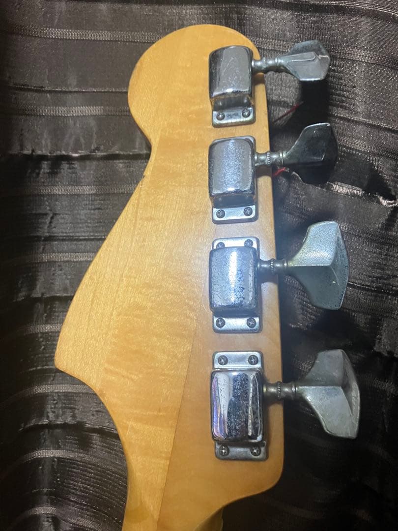 fenderいやfounder Japan vintage ベース　プレベ