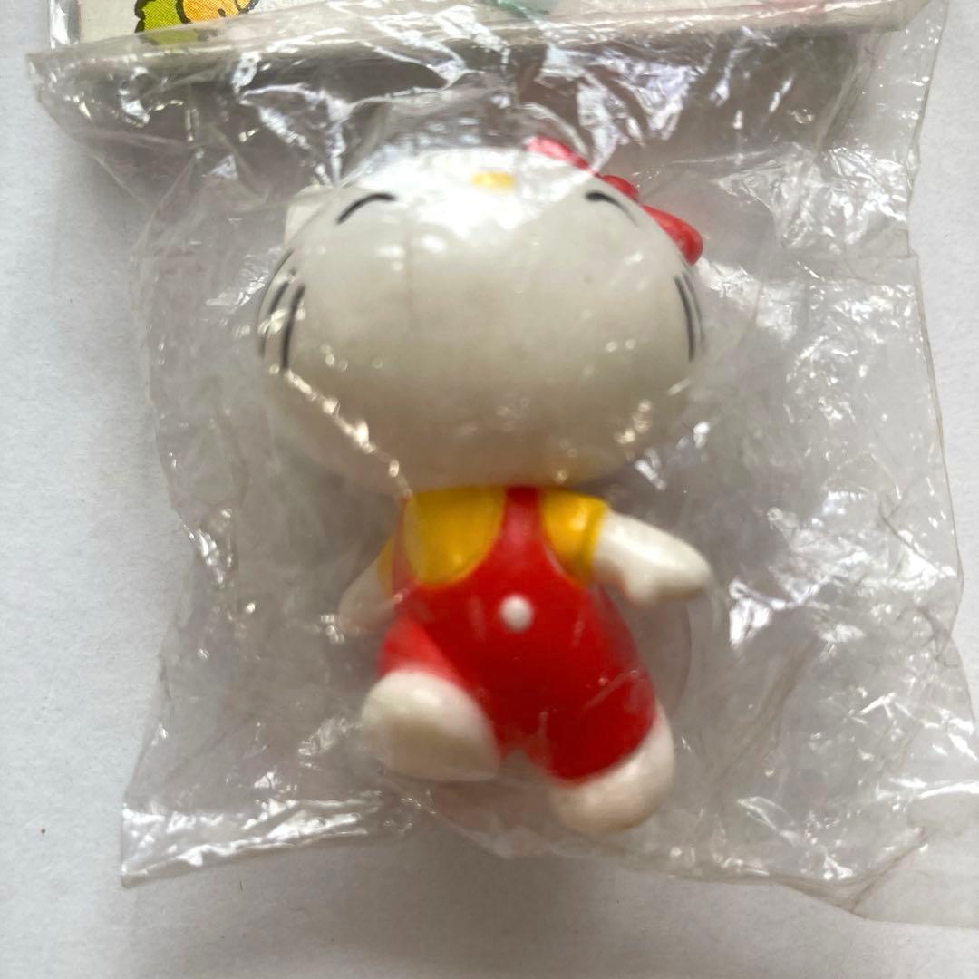 サンリオ　ハローキティ　吸盤付きマスコット　レトロ