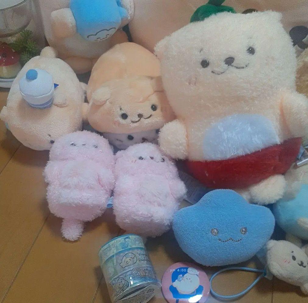 《期間限定お値下げ》しろたんグッズ　ラッコ犬