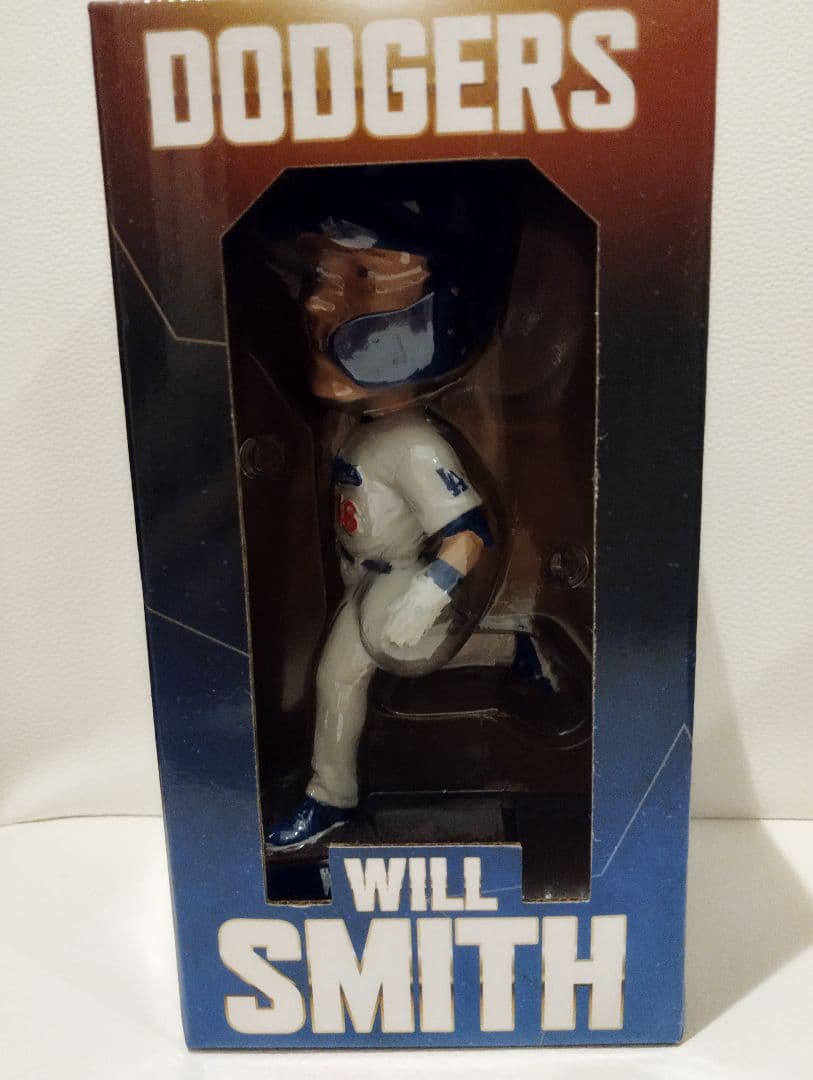 2024年5月18日ドジャースタジアム　ウィル・スミス　ボブルヘッド