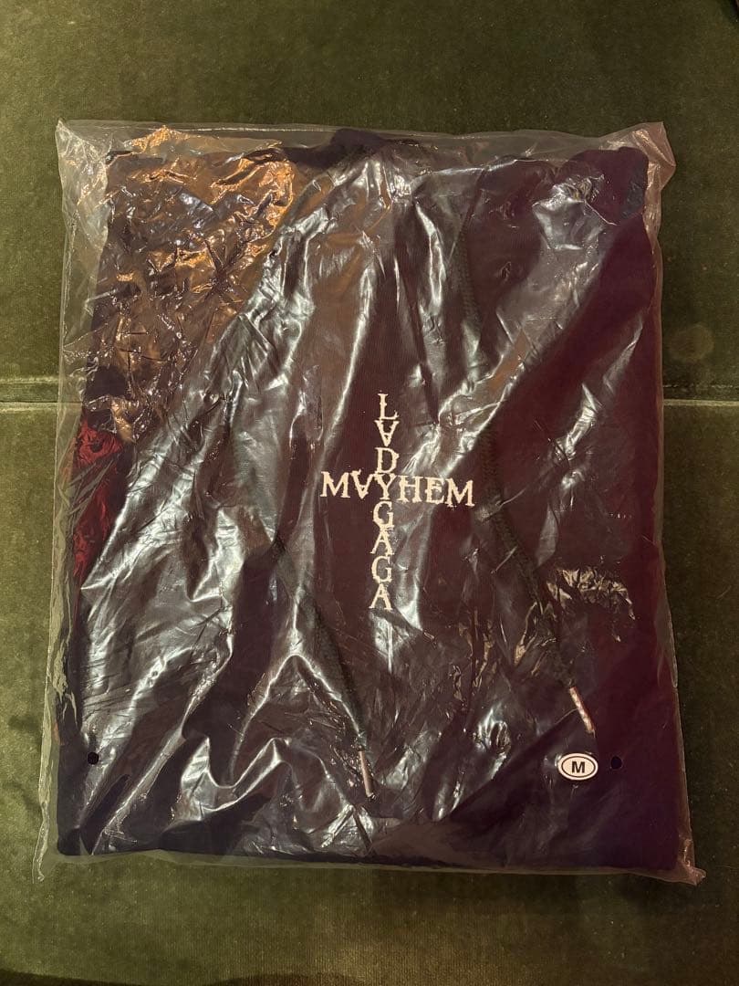 LADY GAGAポップアップ限定 MAYHEM Dark Hoodie M