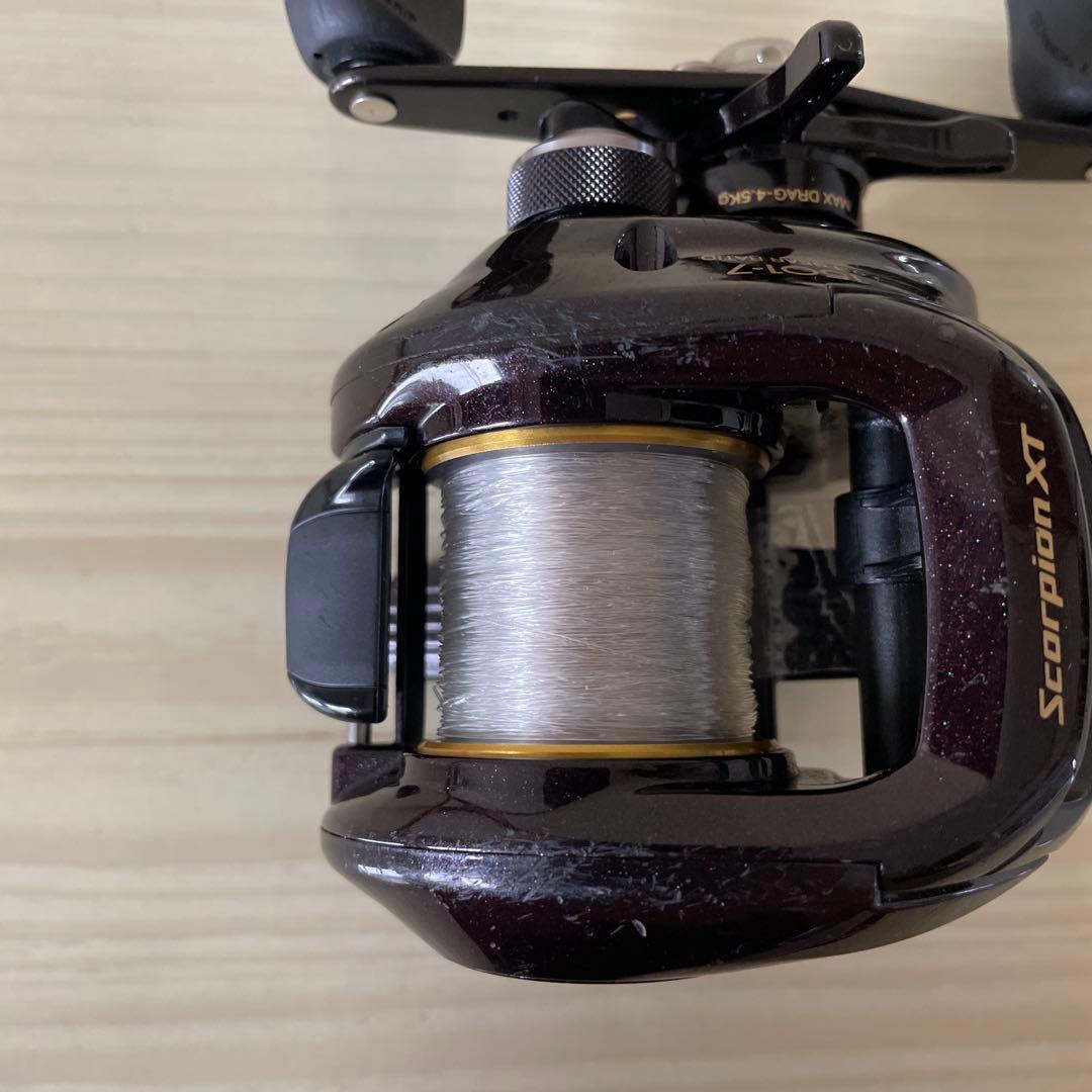 スコーピオンXT　ベイトリール1501-7（左巻き）