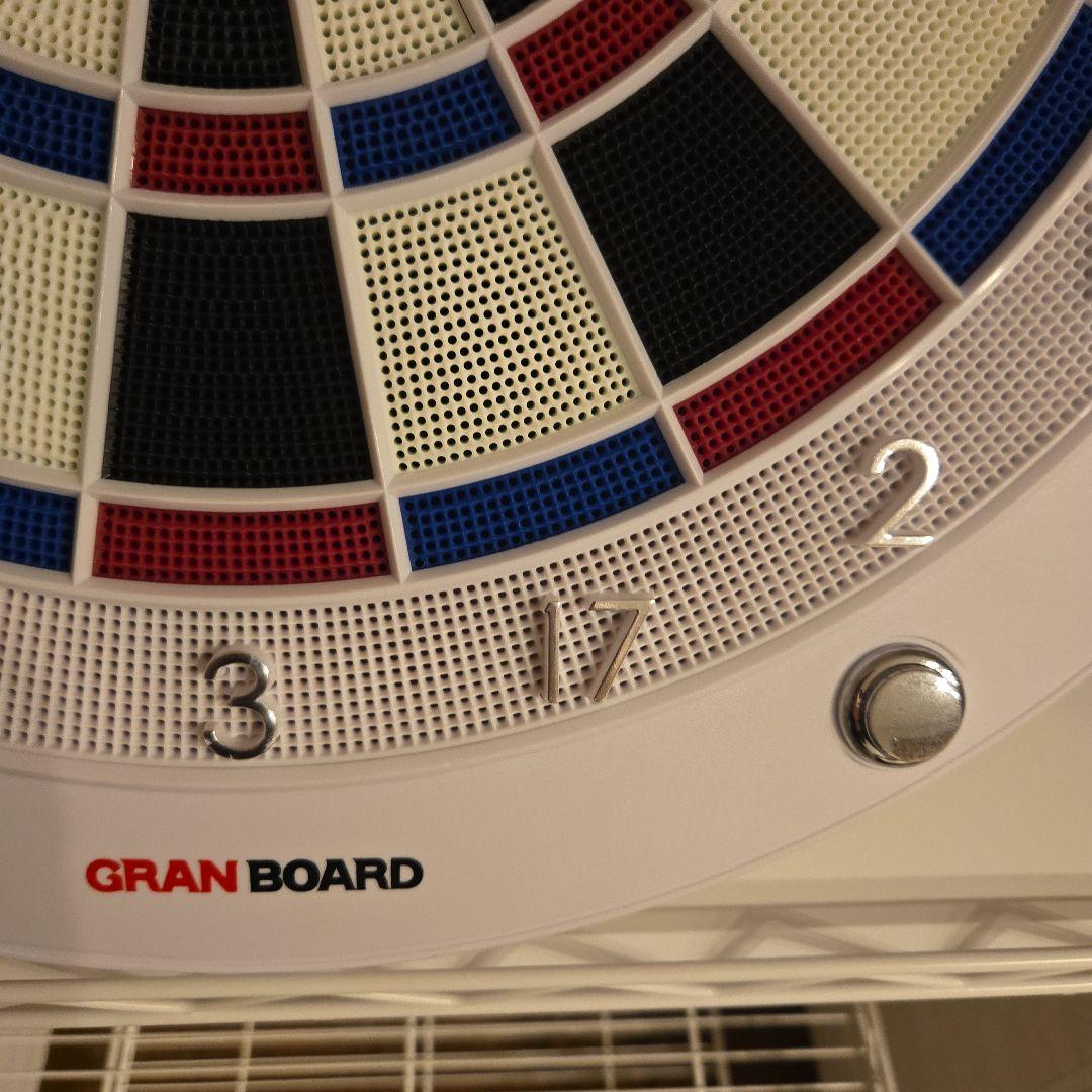 ダーツボード グランボード3s　ダーツスタンド（キズあります）