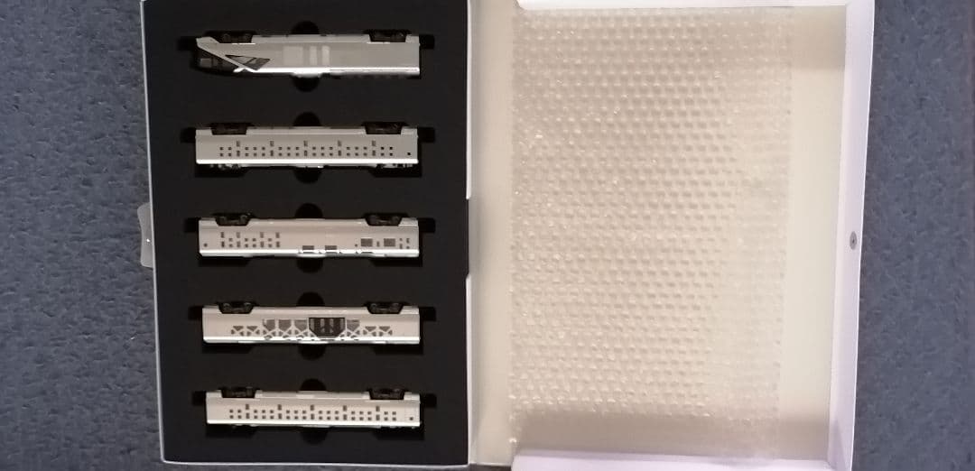 5/11までの出品【最終値下中】KATO10-1447 四季島