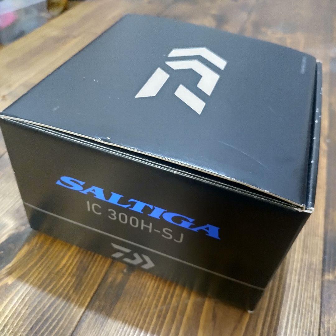 ダイワ 21 ソルティガ　IC　300H-SJ 右ハンドル