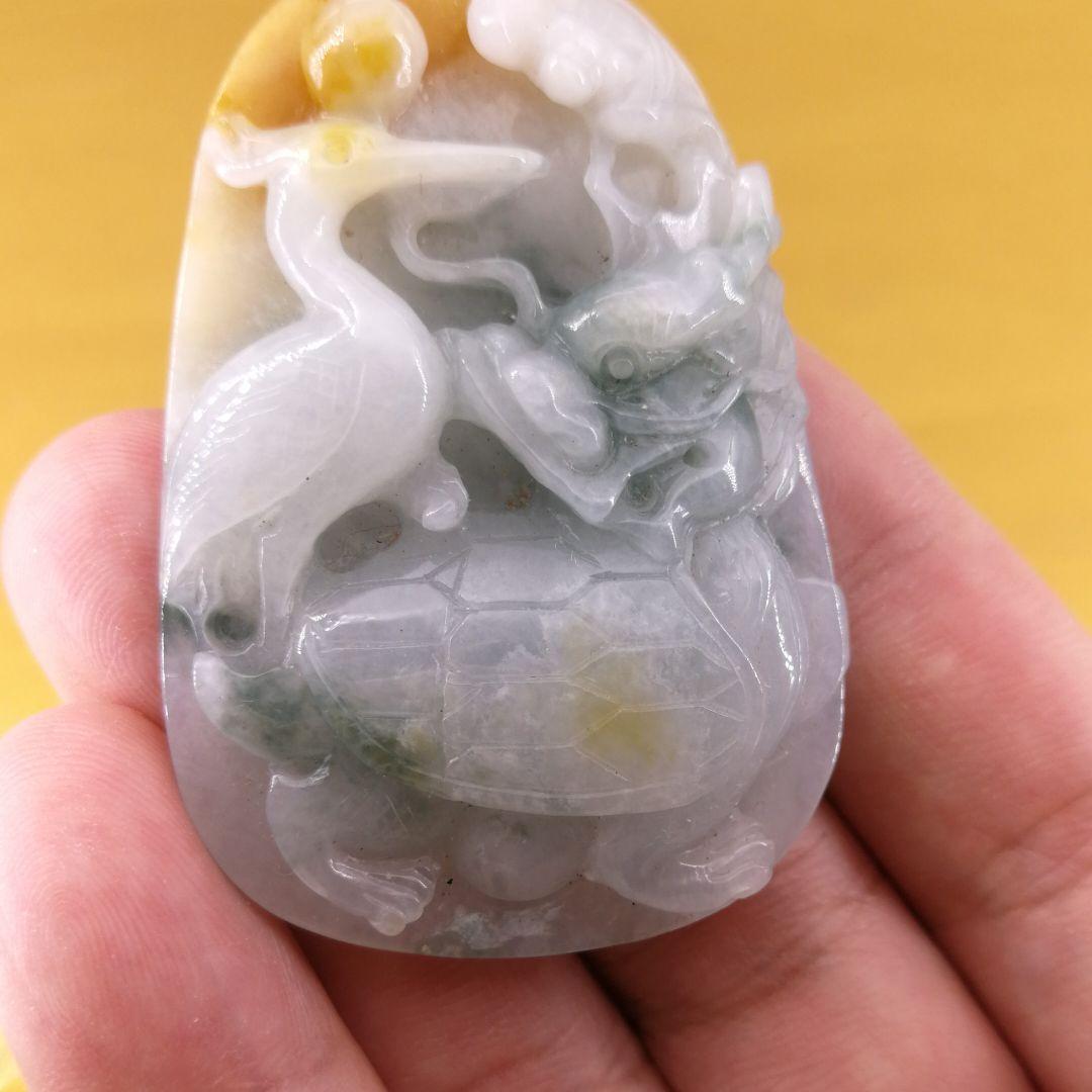 ビルマ翡翠精細彫刻「太陽白鷺蝙蝠霊芝龍亀」(A貨保証)(整理番号:AJ06)