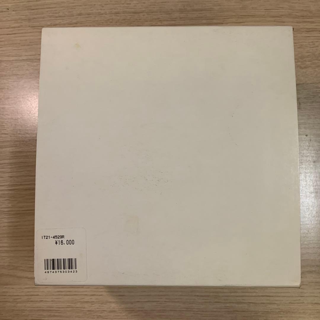 村上隆 ぬいぐるみ　ソーラー腕時計　未使用保管品　カイカイキキ