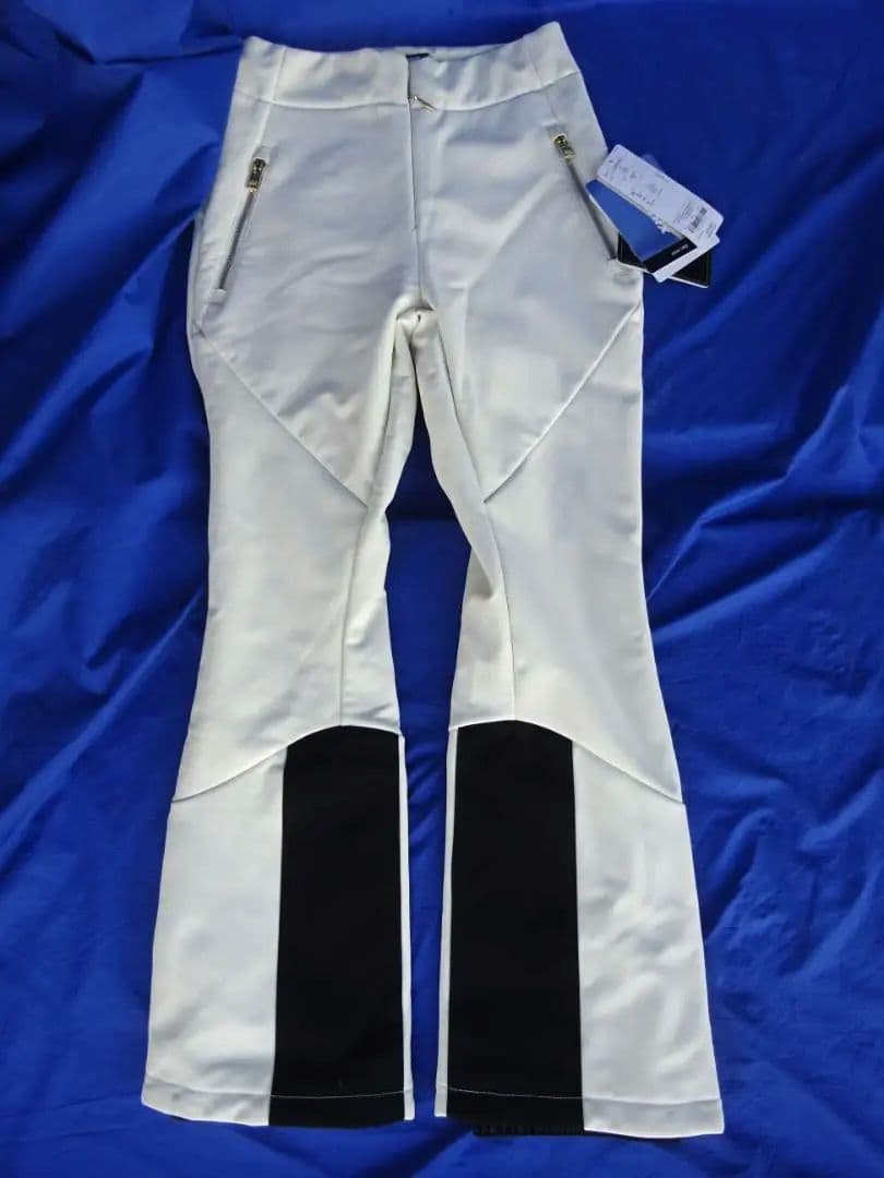 ★未使用★フェニックス レディースMサイズ スキーパンツ スキーウェア女性用