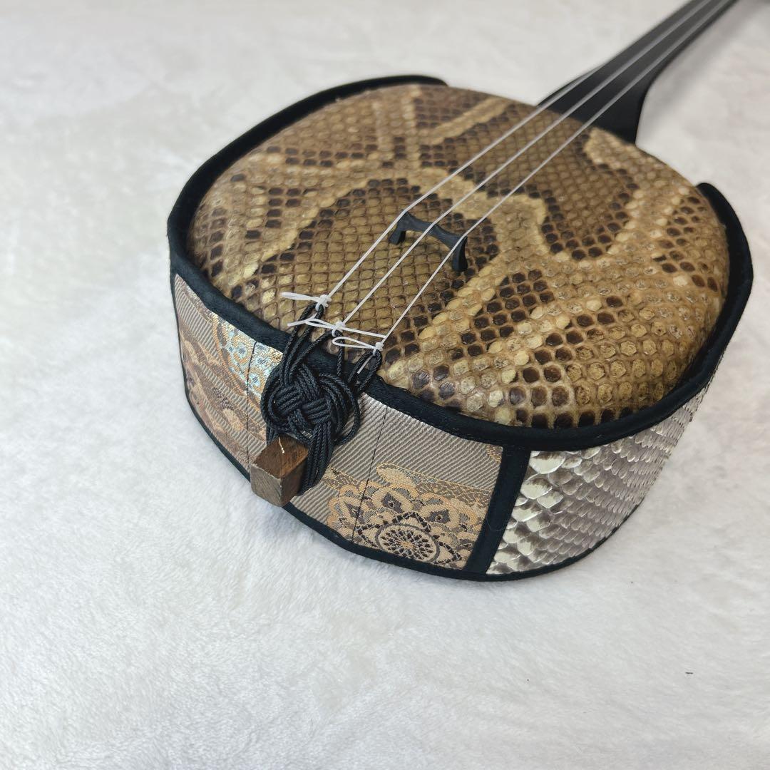 ✨強化張り✨ 沖縄三味線　本皮 本革 蛇皮 蛇革　琉球　三味線