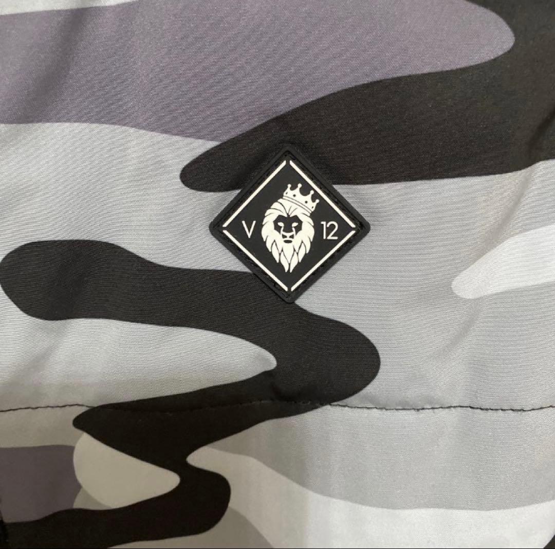 年末SALE♪ V TWELVE（V12） リバーシブルベスト 黒迷彩柄（L）