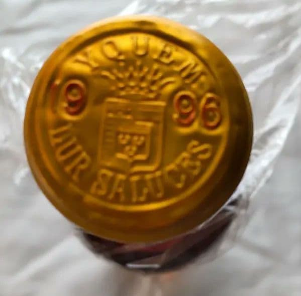 ハーフボトル Chateau d'Yquem Sauternes 1996