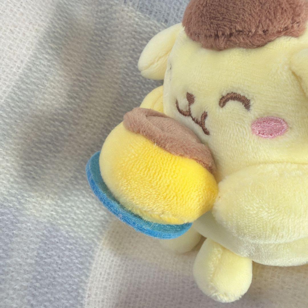 ポムポムプリン　マスコット　もぐもぐ　プリン