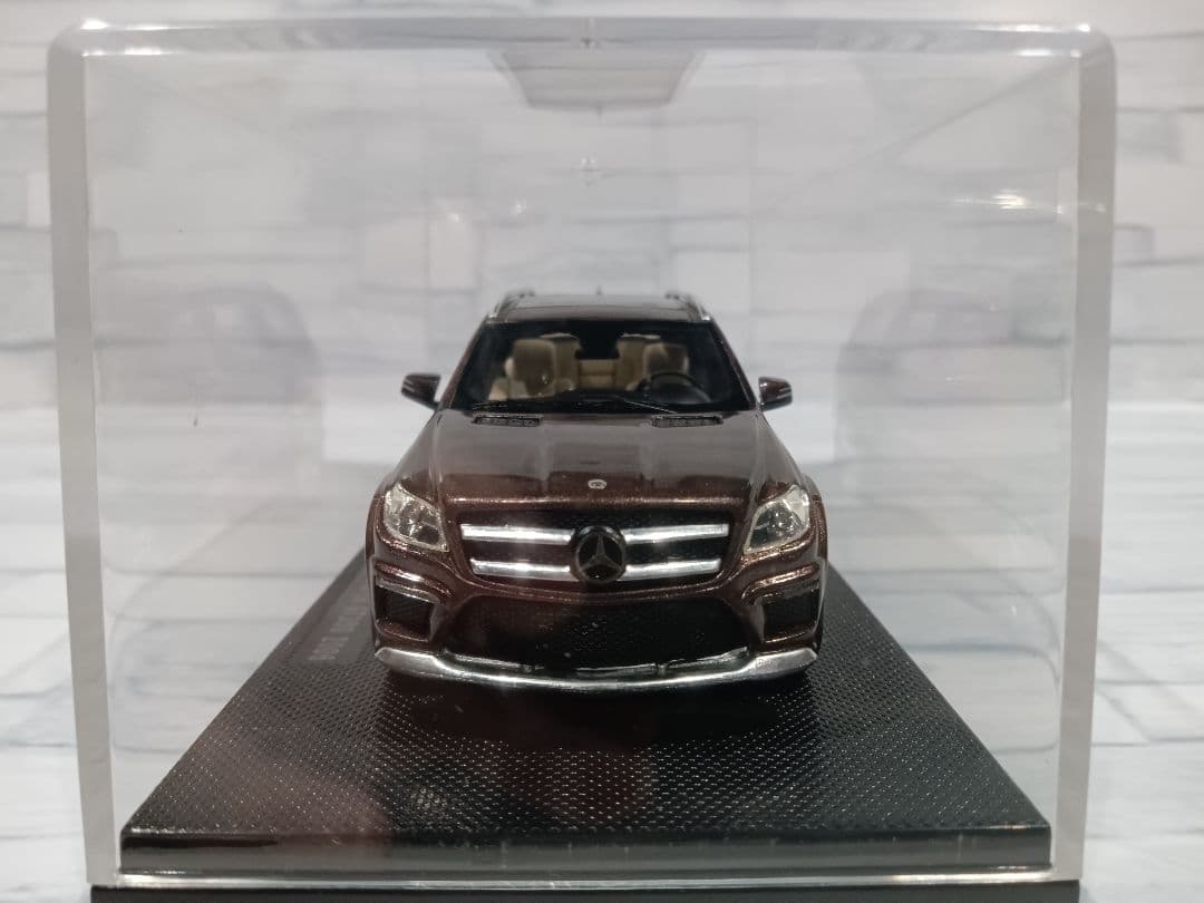 1/43 メルセデスベンツ　GLクラス　GL63 AMG ディーラー品　ミニカー