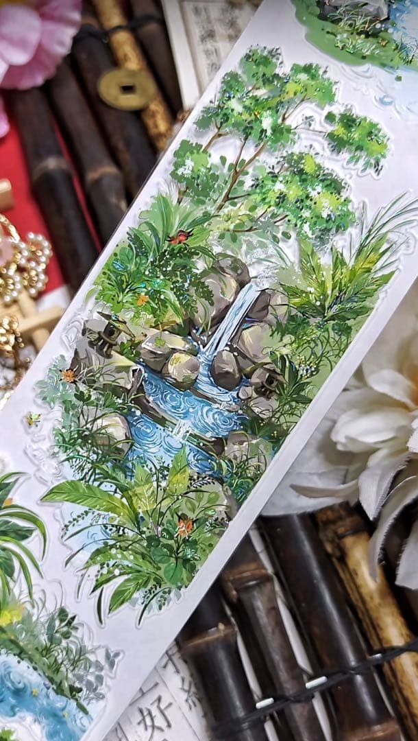 【8754】海外　マステ　5m巻売り　貝殻光カッティング　庭　竹の柵　小川