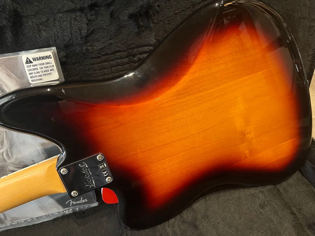 Fender  COBAIN JAGUAR NOS カートコバーン