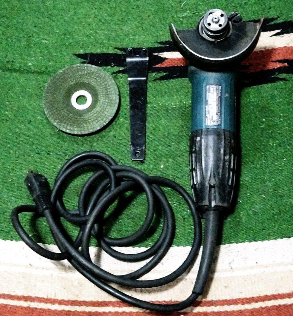 マキタディスクグラインダAC用 100mm 高速型最大出力960W GA4031