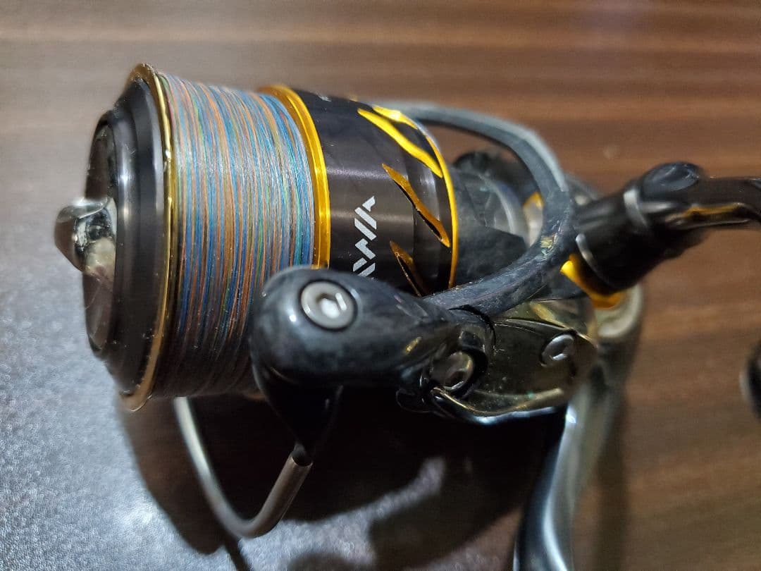 リール DAIWA CERTATE 2510PE-H