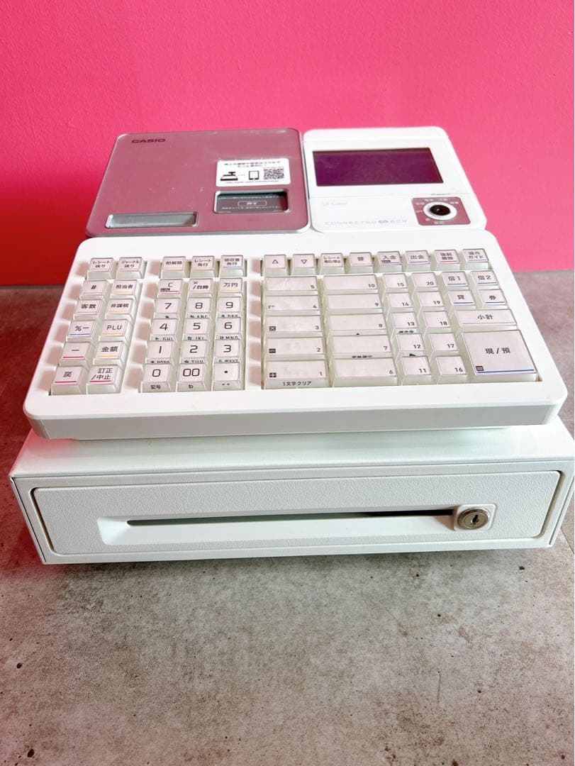 CASIO ホワイト レジスター