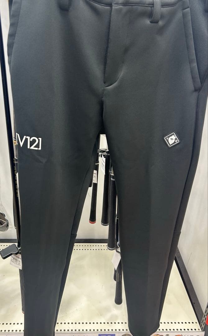 V12 ゴルフパンツ ブラック スリムフィット　スエット