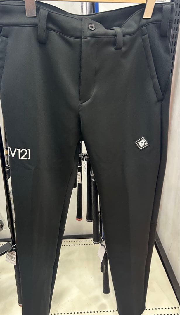 V12 ゴルフパンツ ブラック スリムフィット　スエット