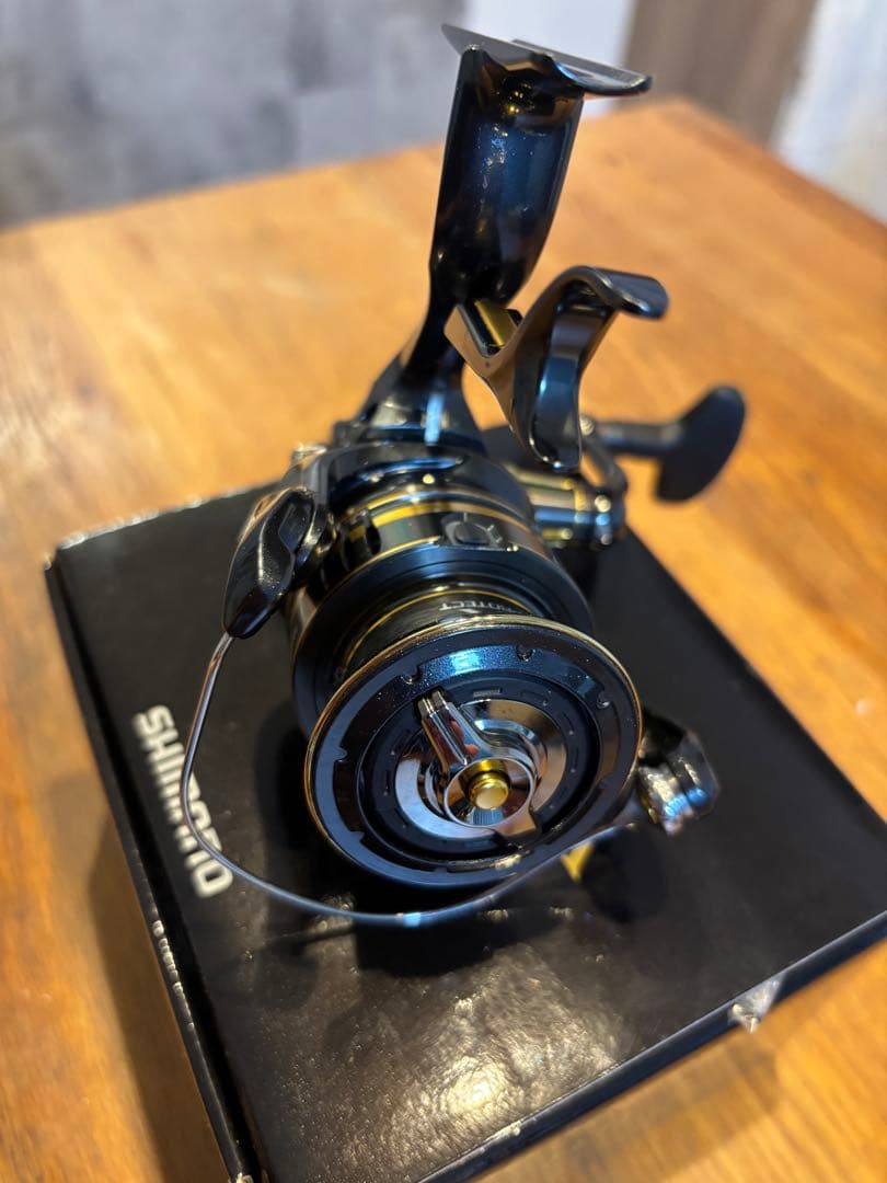 SHIMANO デスピナ2500D