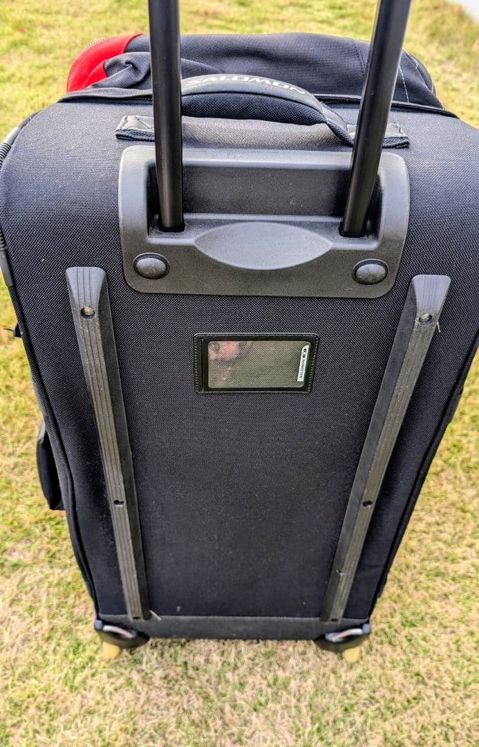 SALOMON 防水袋付き 大型キャリーバッグ スキー スノボー