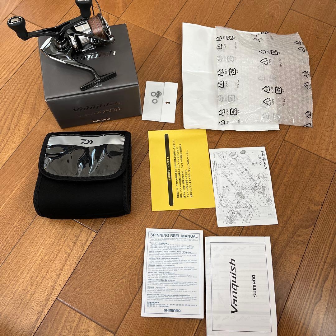 【極美品] 23 Vanquish C3000SDH スピニングリール