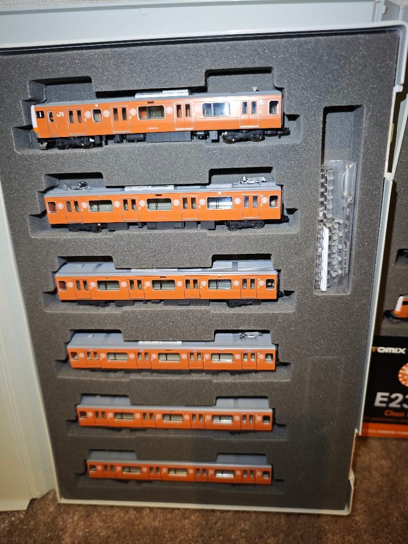 TOMIX E233系 中央線開業130周年記念ラッピング