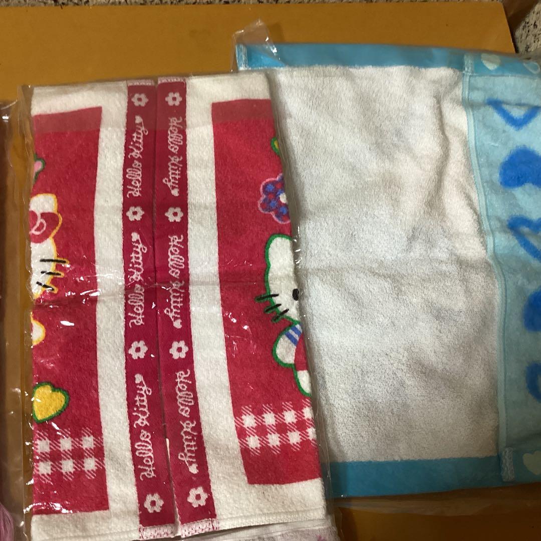 2123 ハローキティタオル &敷ふとんカバーセット